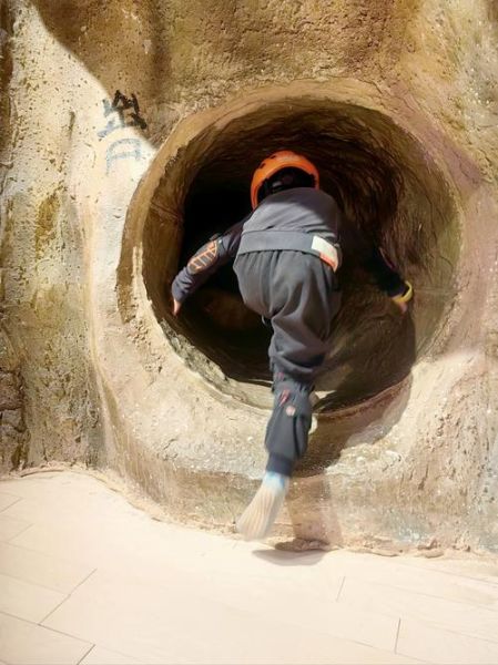 梦到钻山洞是什么意思_如何破解