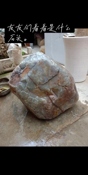 梦到吃石头是什么意思_梦到吃石头预示什么