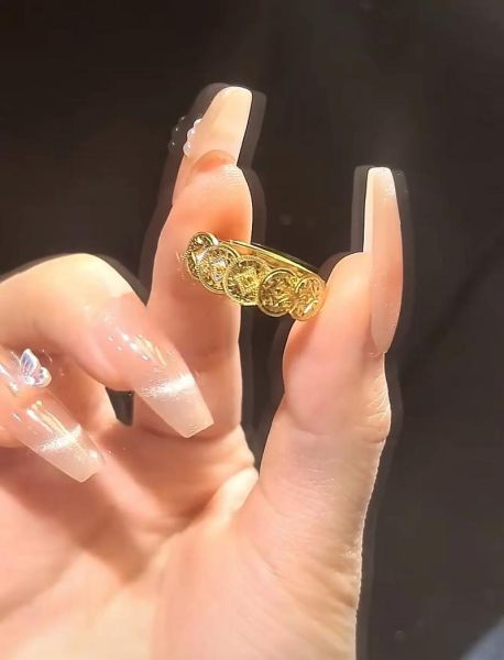 梦见戒指丢了财运如何_戒指掉了预示破财吗