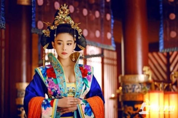 李弘属相是什么_李弘生肖性格特点