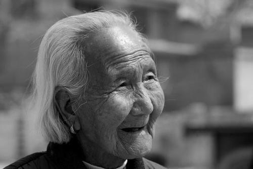 梦到死人好吗_梦见死人是什么意思