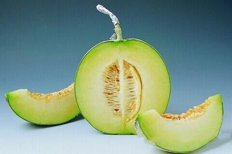 孕妇梦到吃甜瓜是什么意思_孕妇梦见甜瓜预示男女吗