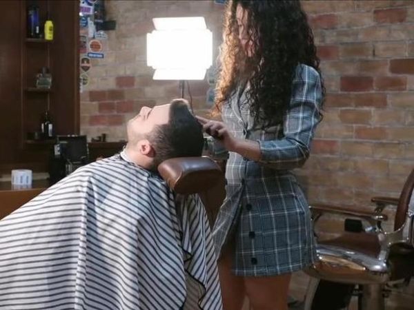 梦到给别人剪头发_周公解梦准吗